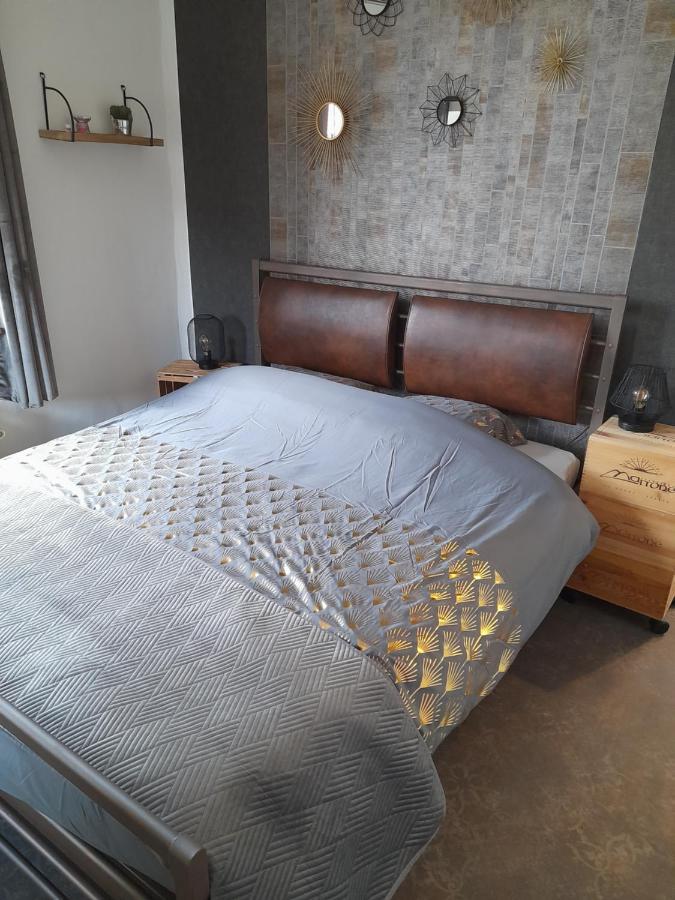 Place 86 La Reid Екстериор снимка